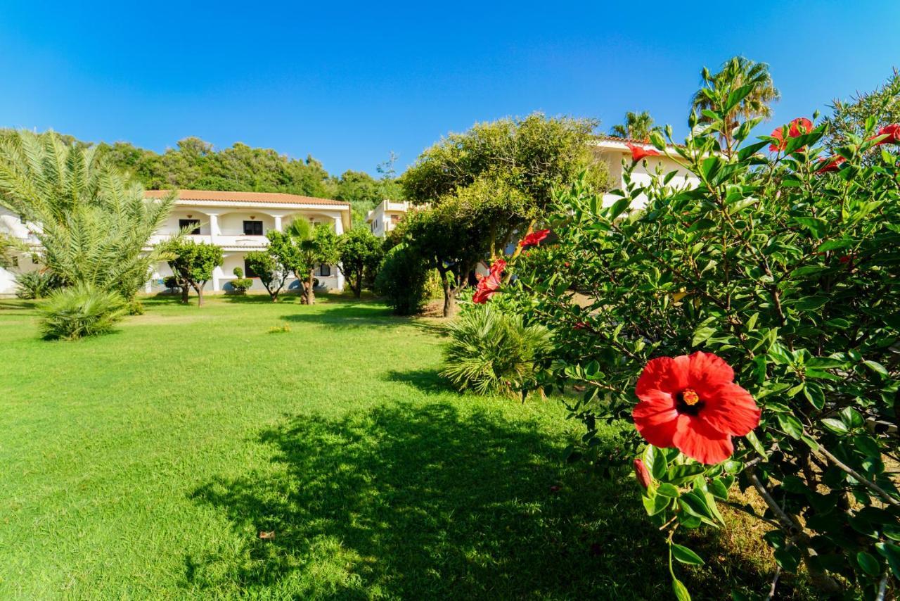 Villaggio Torre Ruffa Robinson Capo Vaticano Exteriér fotografie