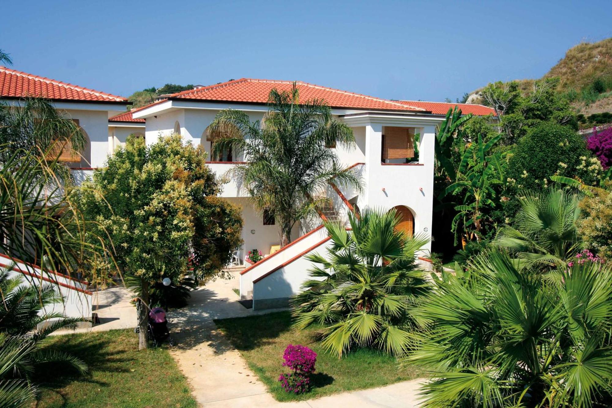Villaggio Torre Ruffa Robinson Capo Vaticano Exteriér fotografie