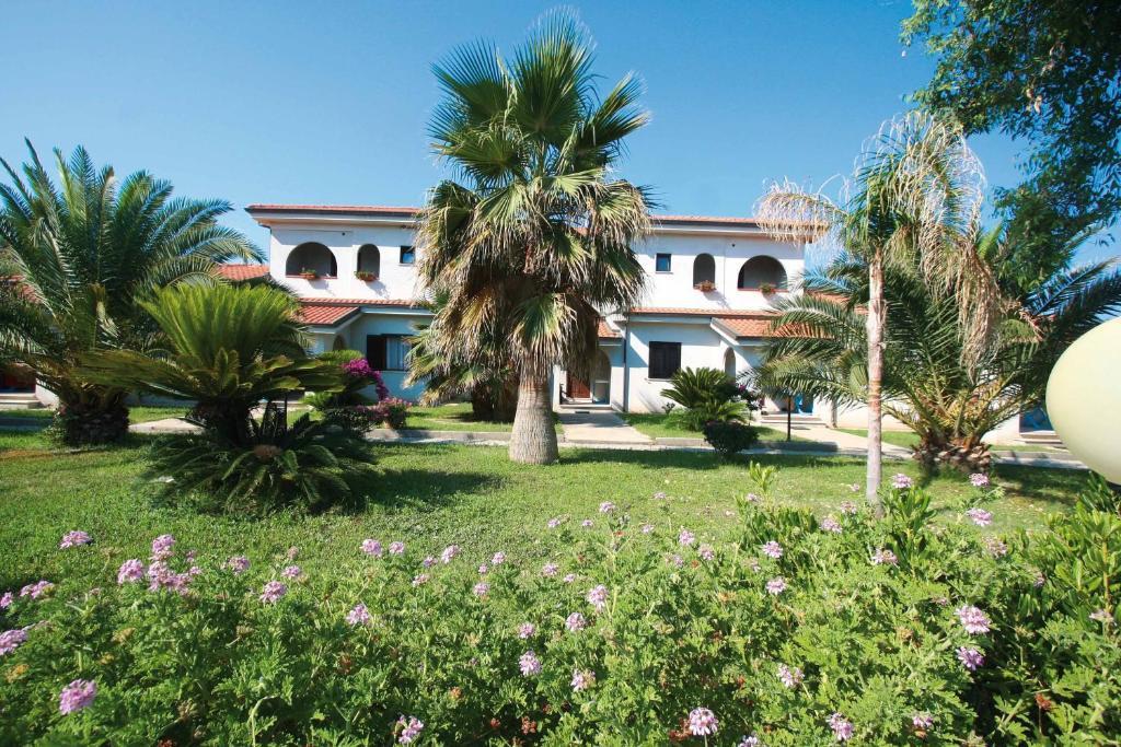 Villaggio Torre Ruffa Robinson Capo Vaticano Exteriér fotografie